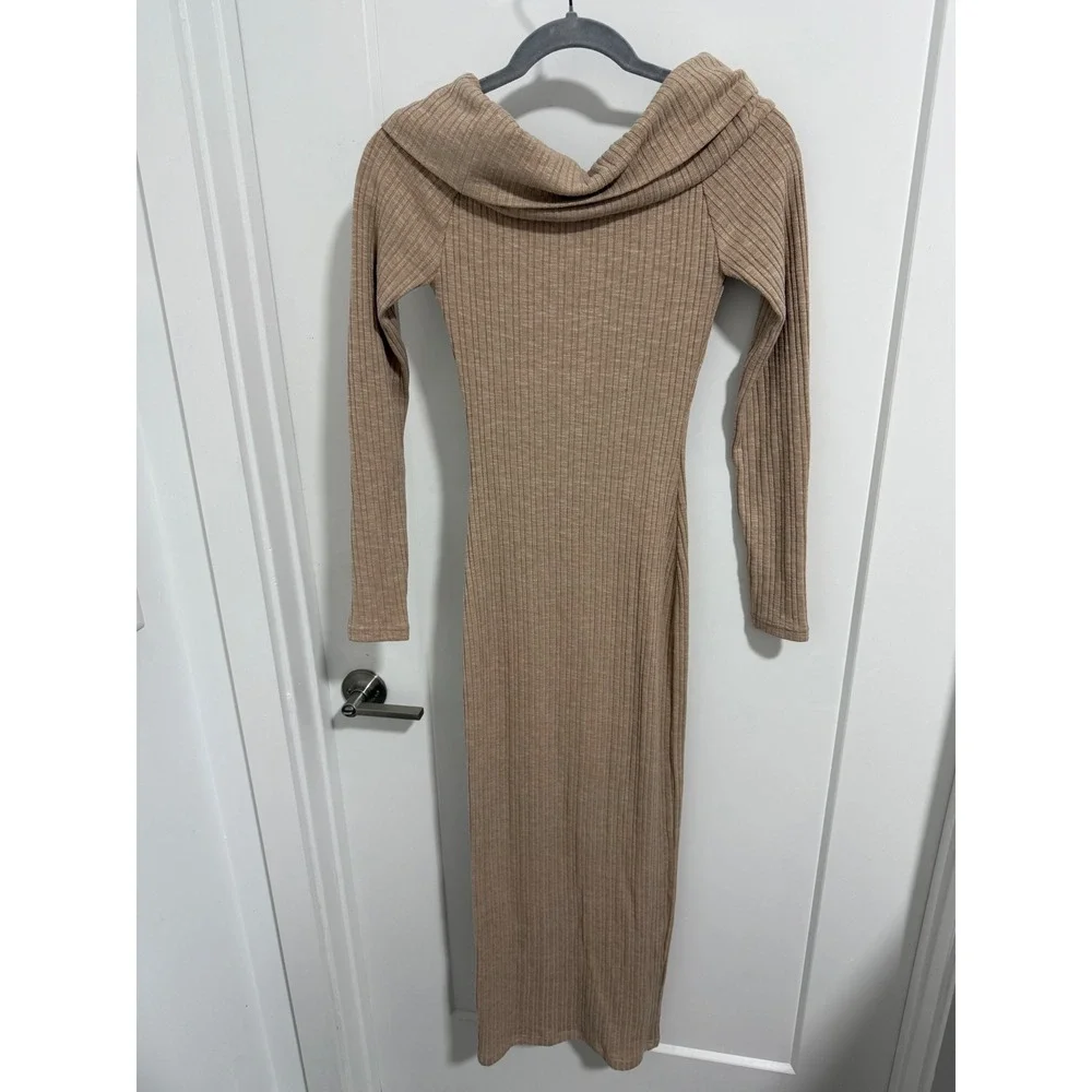 House of CB Anfisai Ribbed Knit Off‎ Shoulder Maxi Dress XS Biscuit Beige NWT